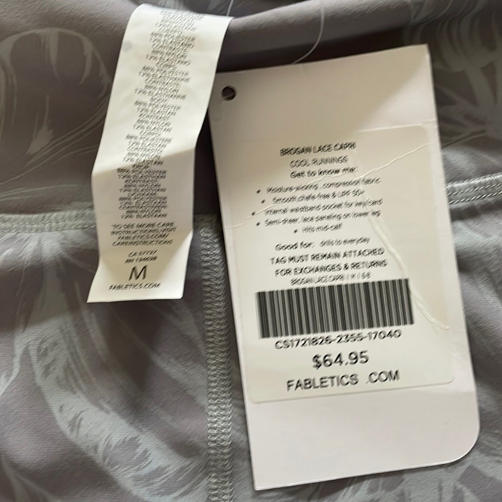 Fabletics cropped pants